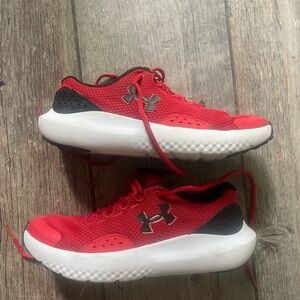 Under Armour Red and Black Sneakers with Breathable Mesh size 6 like new